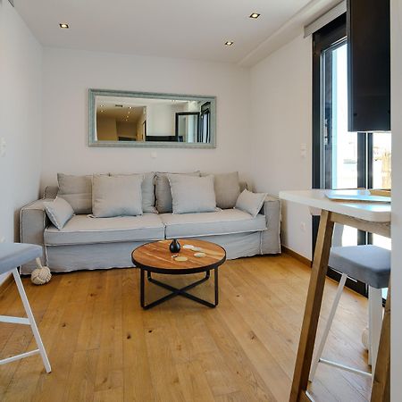 Koukouvagia Penthouse In Athensアパートメント エクステリア 写真